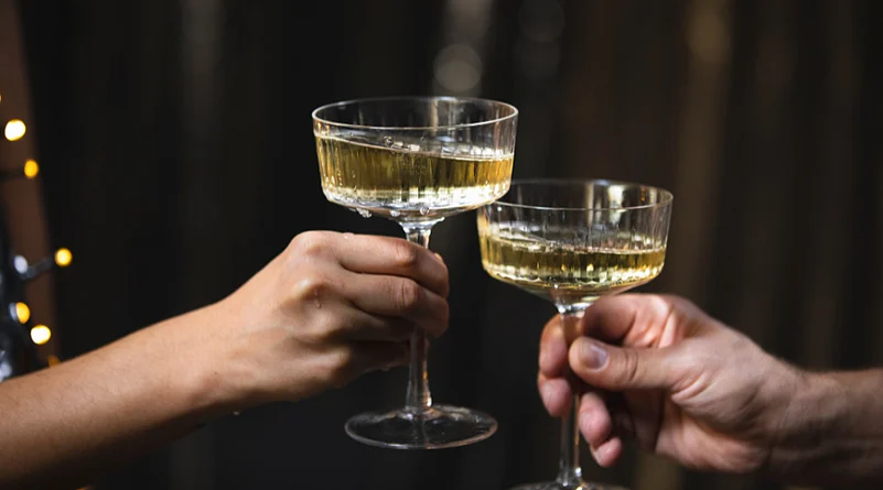 Coupe glass