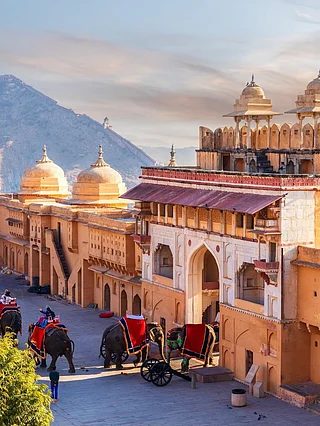 @Selectour/x : A view of Amber Fort, Jaipur