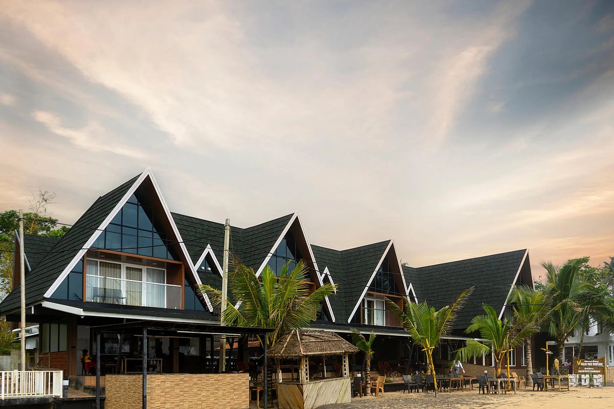 West Bay Palm Tree Beach Resort
