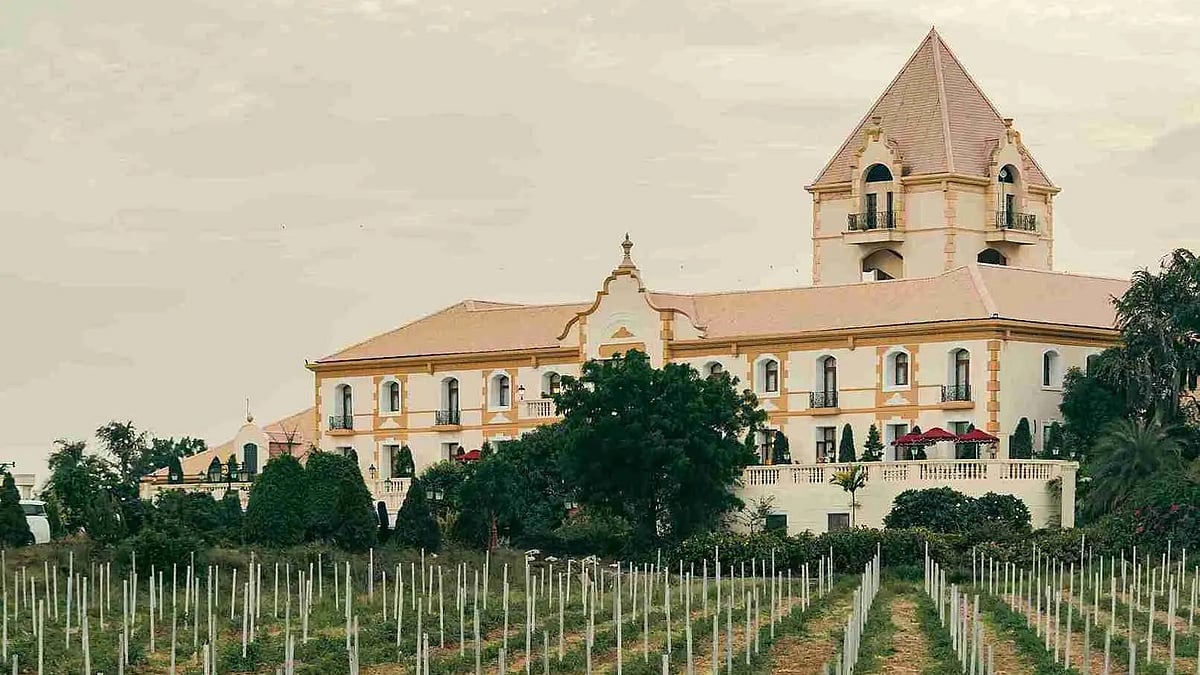 Hotel Irada