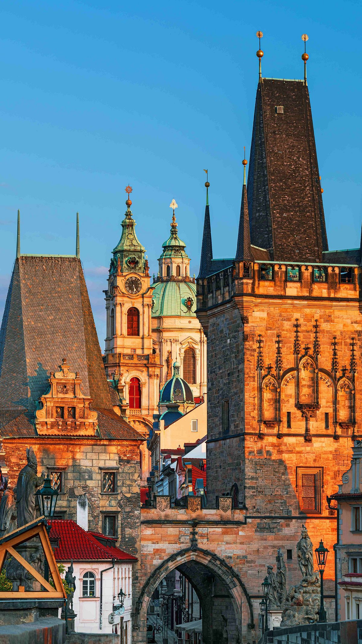 Shutterstock : The historic centre of Prague
