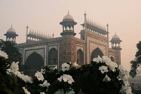 Gateway Agra will be developed as a greenfield project along the Yamuna Expressway