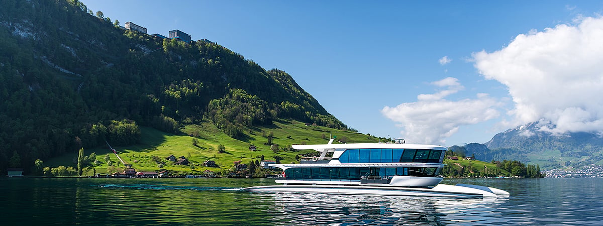 Bürgenstock Resort : Bürgenstock Resort arrival from Lake Lucerne