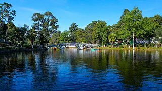 Incredible India : Wards Lake, Shillong, Meghalaya