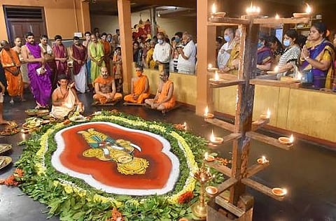 In Gujarat, Bali Pratipada is associated with Bestu Varas