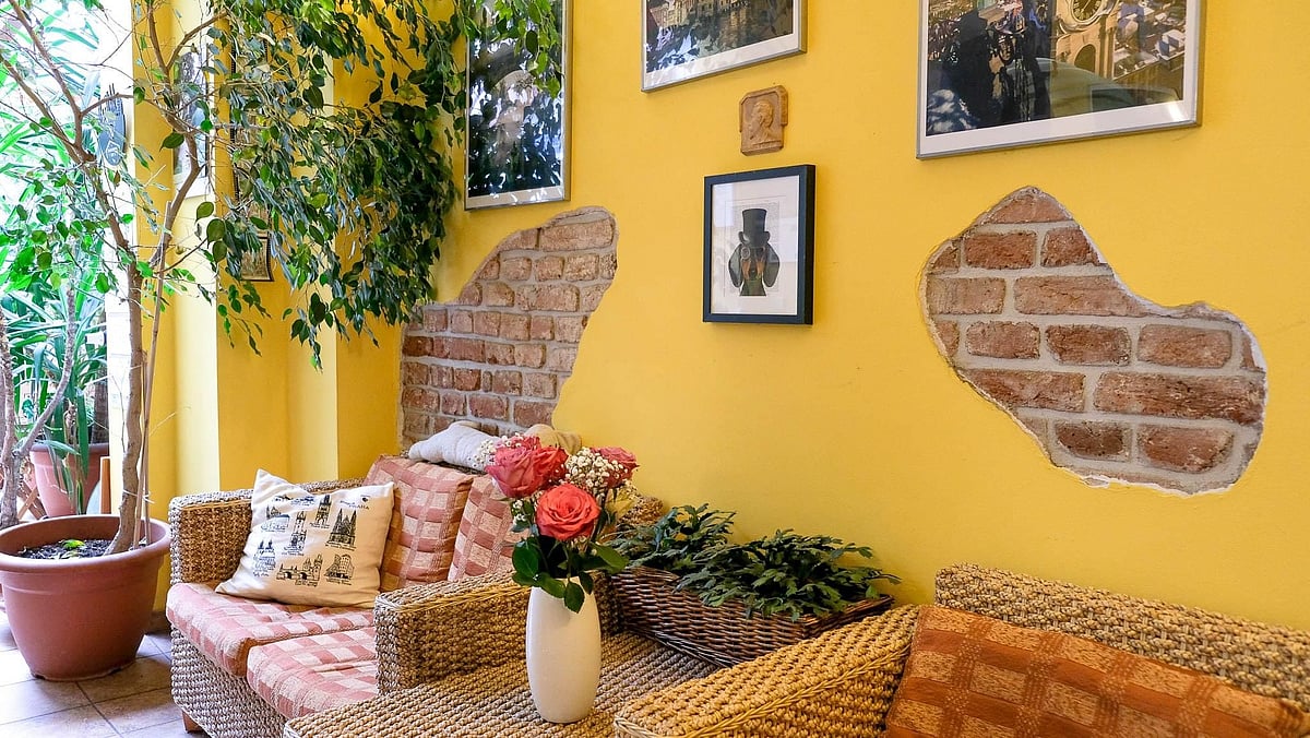 Aparthotel City 5 is in a renovated early-20th-century building that has both studios and larger apartments