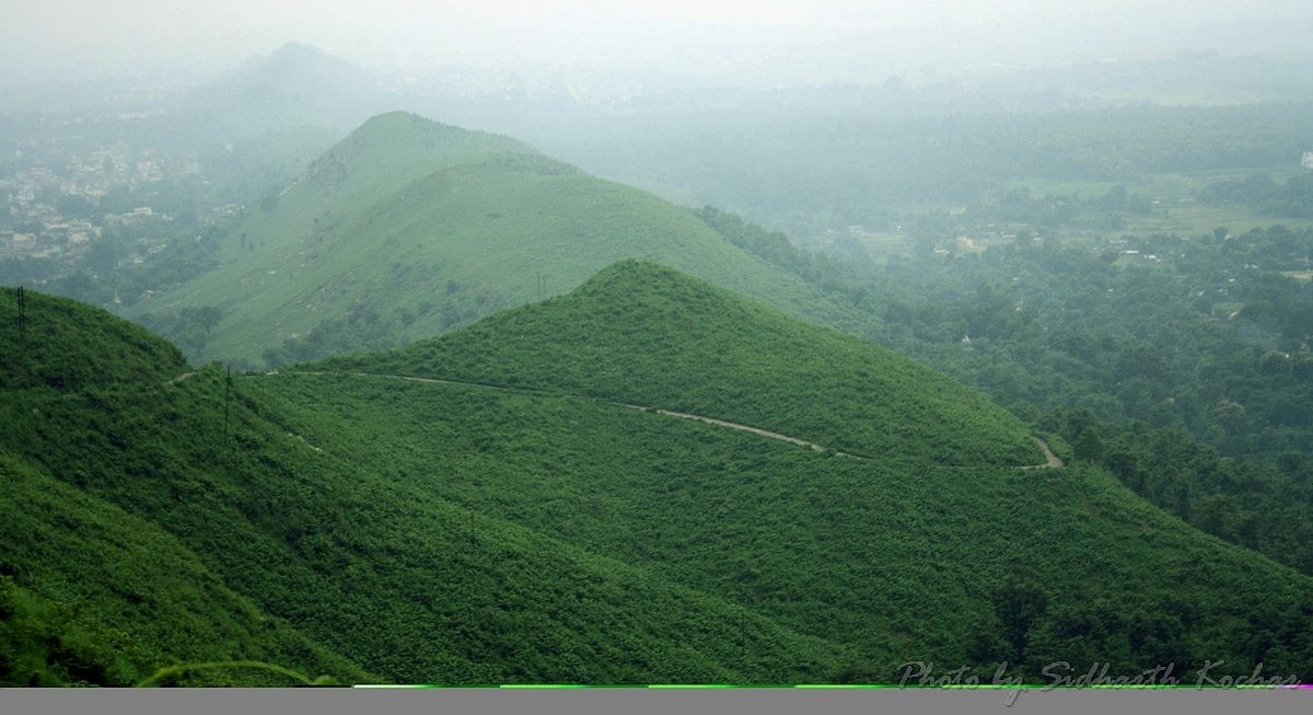 The hills of Rourkela, Odisha. Credit Wikimedia Commons / Sidharthkochar 