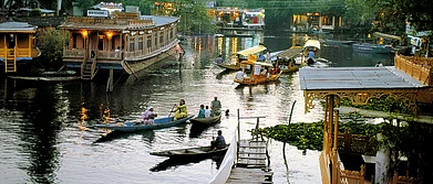 Kashmir 10 Things to See in Srinagar