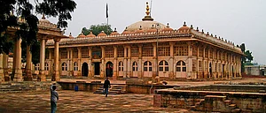 A tomb inside the Sarkhej Roza acropolis