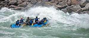 Christmas 2025 Getaways: 5 Best Adventure Sports Destinations in India