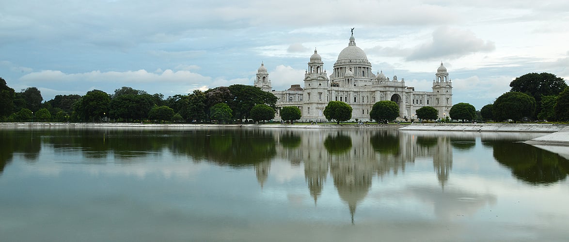 Shutterstock : Victoria Memorial, Kolkata