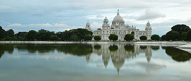Shutterstock : Victoria Memorial, Kolkata