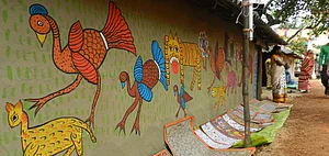 Homes double up as sales centers at Naya