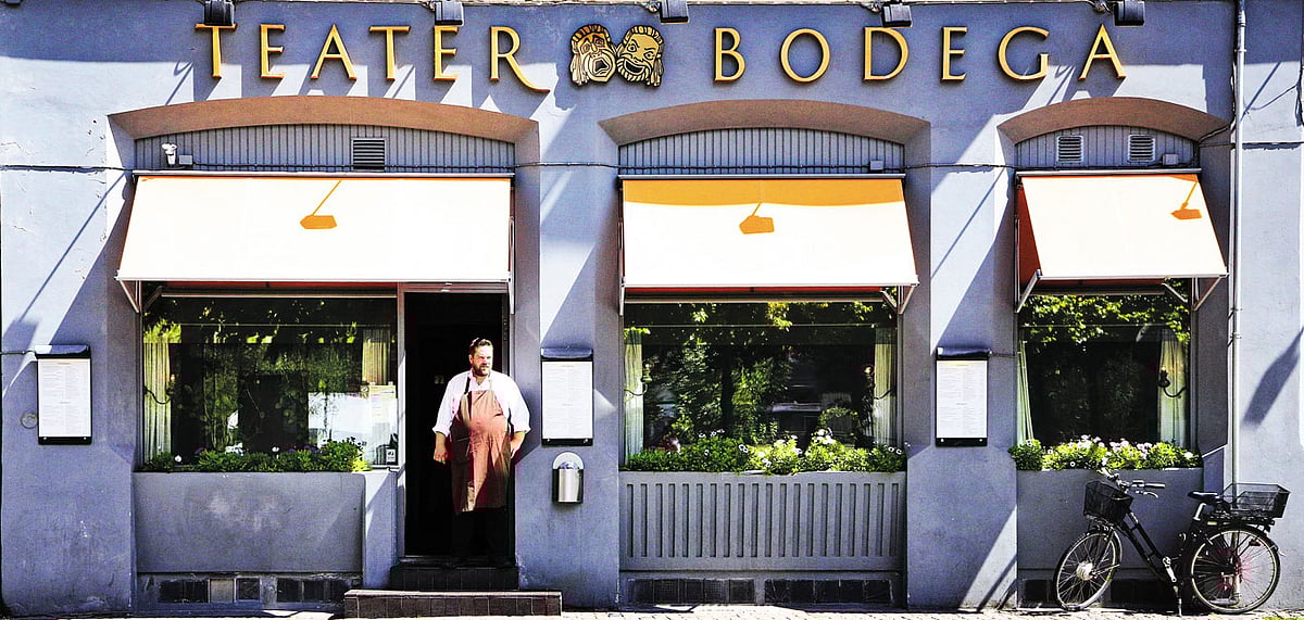 The unassuming exterior of Teater Bodega