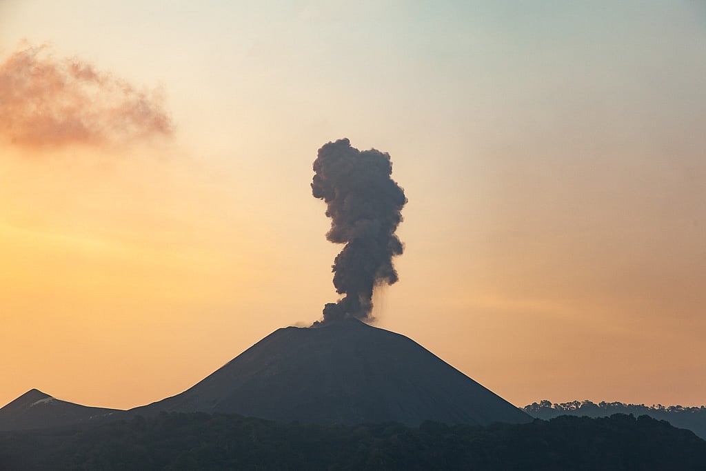 A volcanic ash plume in Barren Island                    Photo credit Arijay Prasad