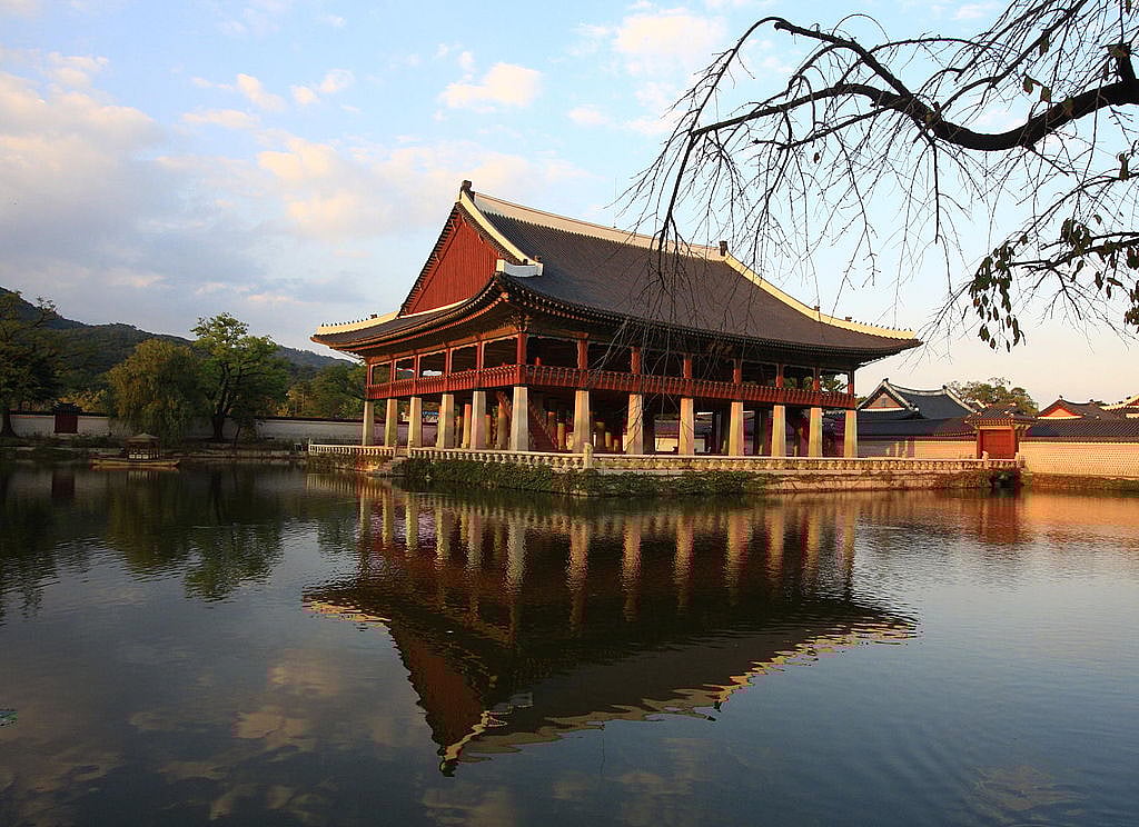 Gyeongbokgung Palace has a long-standing history   Photo credit Wikimedia Commons