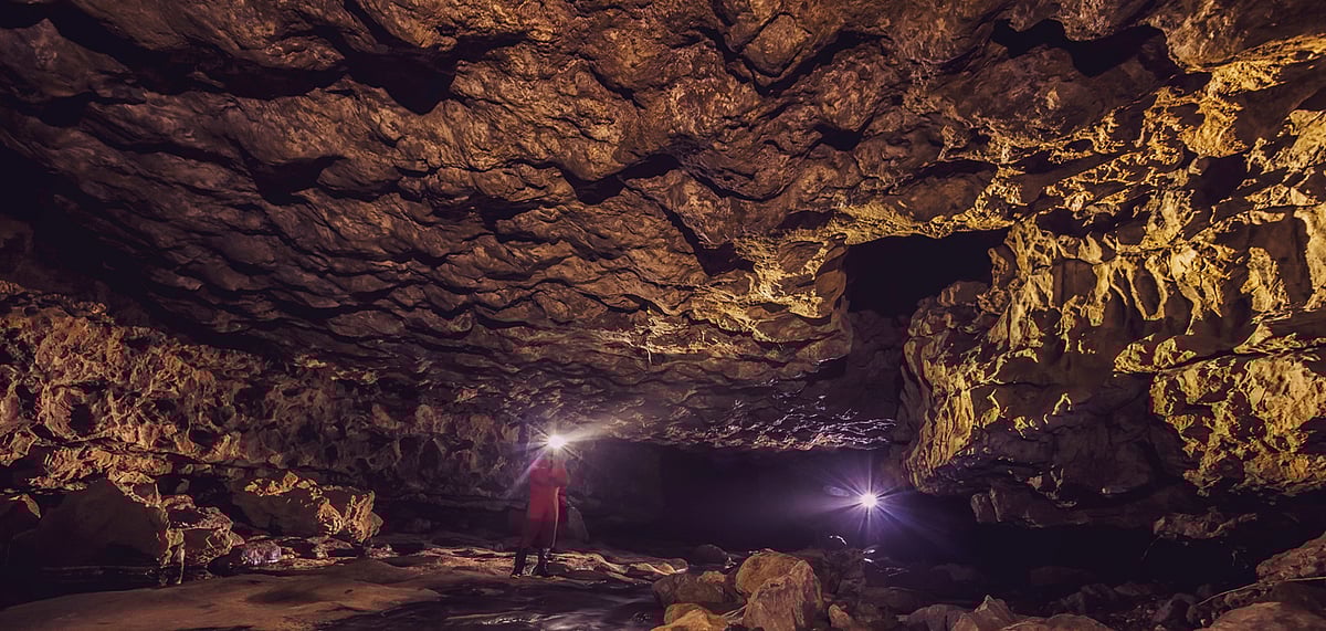 Inside Krem Mawmluh (Mawmluh Cave) in Cherrapunjee, Meghalaya
