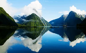Milford Sound, Fiordland in New Zealand