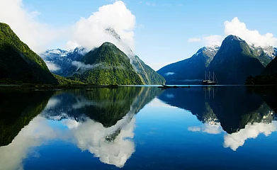 Milford Sound, Fiordland in New Zealand