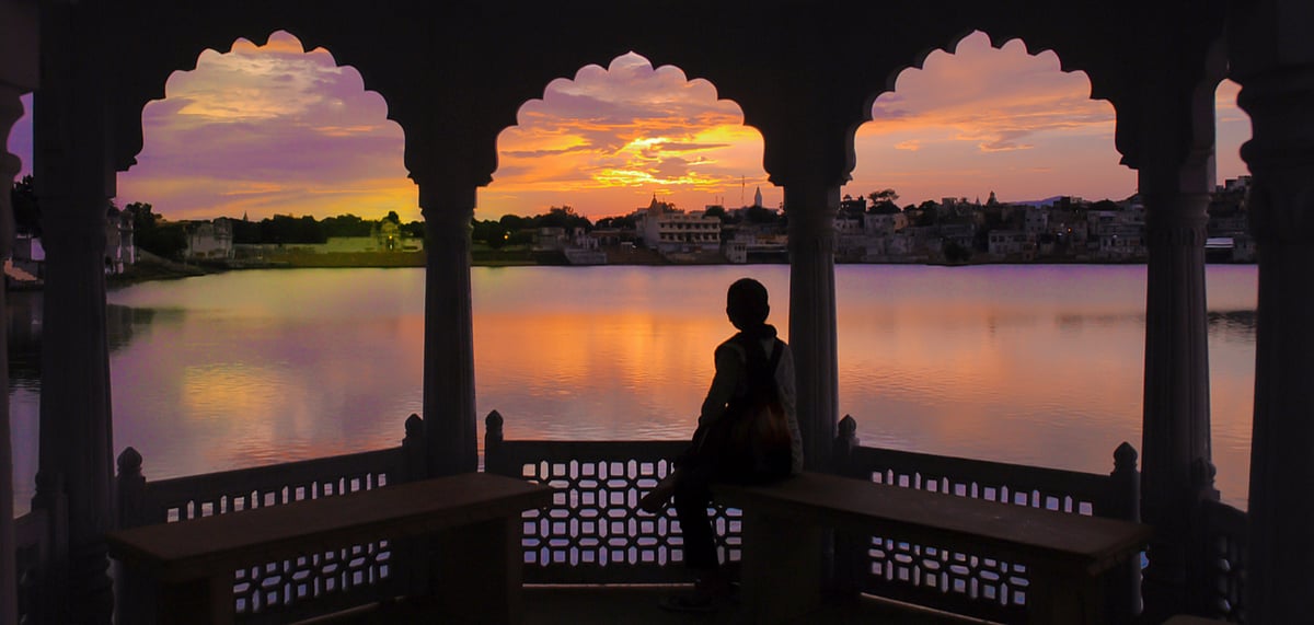 Sunset hues over Pushkar Lake