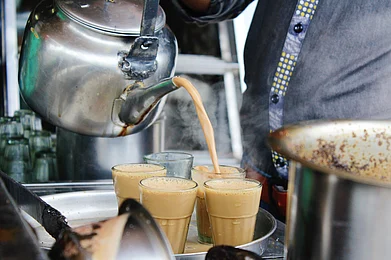 Depositphotos : Roadside tea stalls in India offer unique flavours
