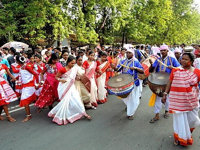 Sarhul festival in Ranchi Photo credit Gurpreet Singh / Wiki Commons