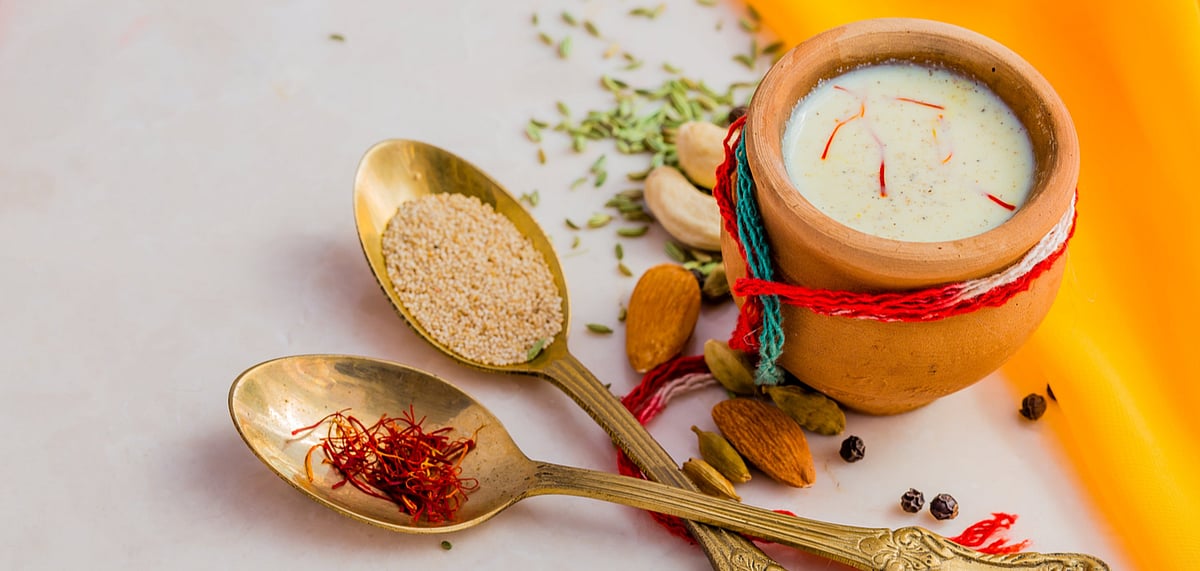 Celebrate Holi Over Food And Drinks At These Places In Kolkata