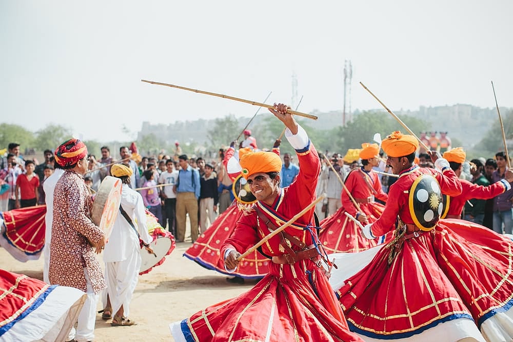 Celebratory dance at the Jaisalmer Desert Festival. Credit www.shutterstock.com / The Maberhood
