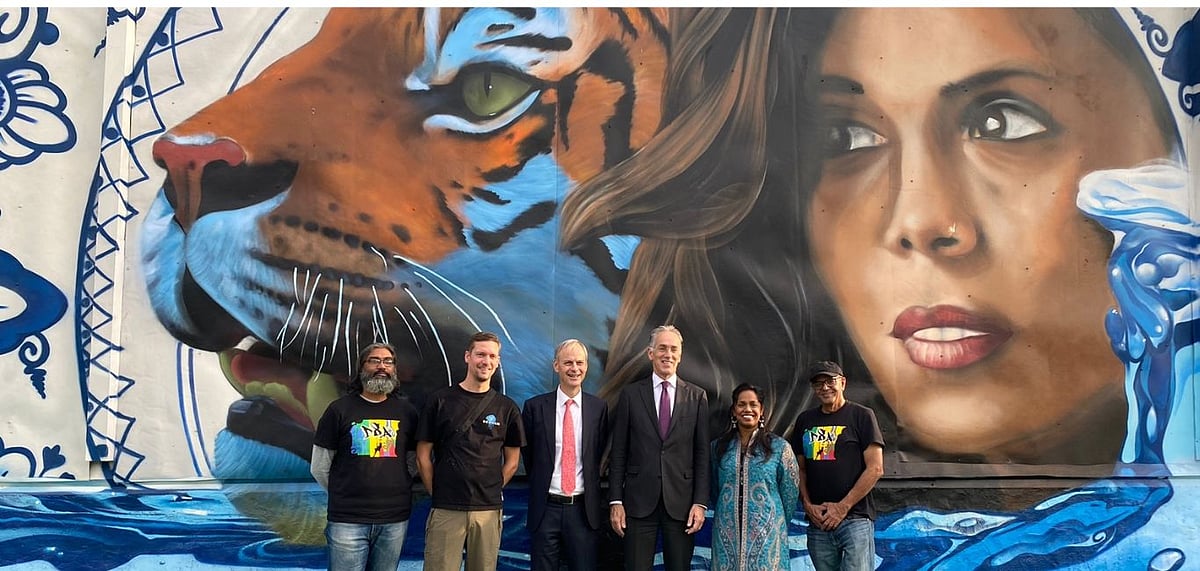 The Delhi mural was unveiled on 20th December in the Nizamuddin FCTS area with a gathering of dignitaries, artists and city folk. - null