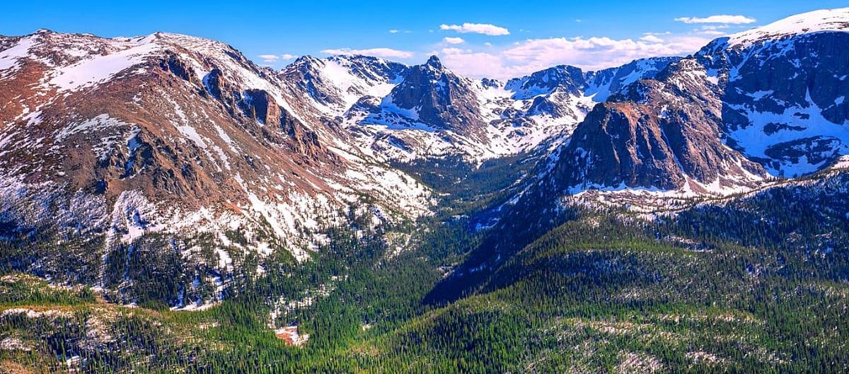 Shutterstock : Colombia offers an array of magnificent hiking trails 