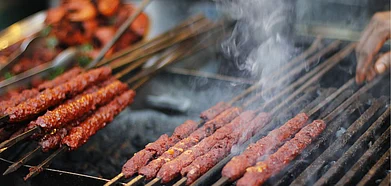 Indulge in the lip-smacking flavours of Bhopals street food