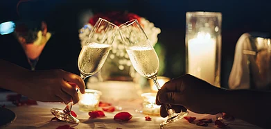 Pik Templates : Enjoy a romantic meal this Valentines Day