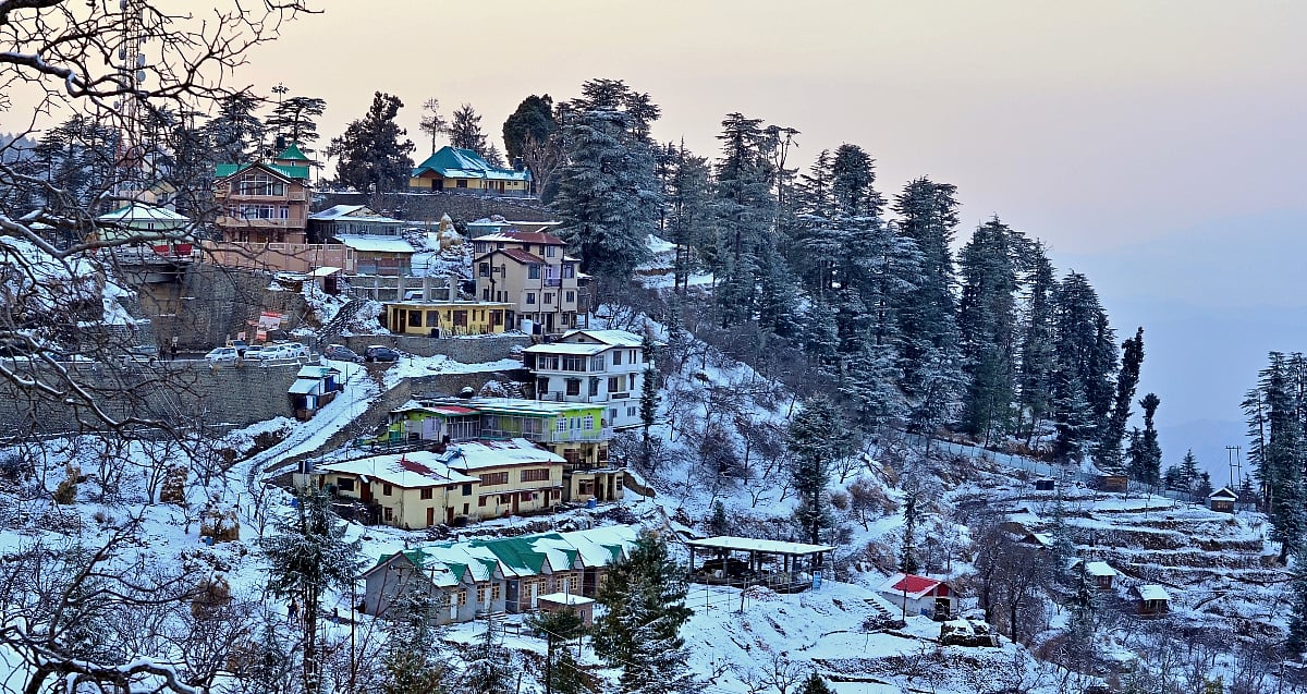 Snowfall near Shimla