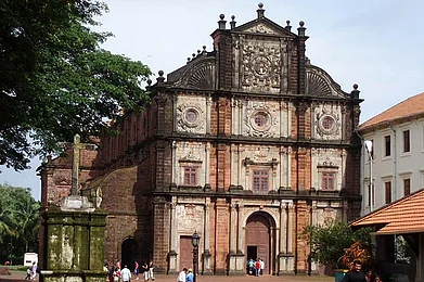 Exposition of the relics of St. Francis Xavier in Goa