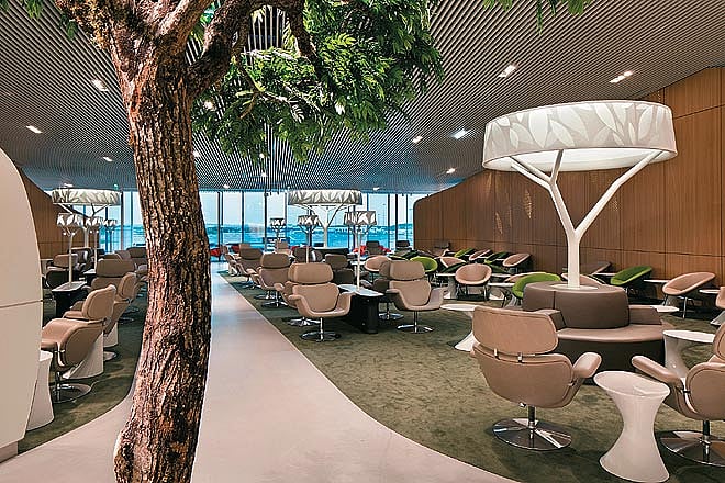 Terminal review Terminal 2E at Charles de Gaulle