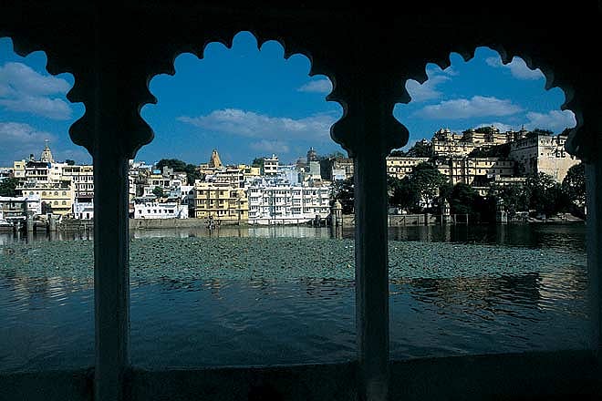 Udaipur The city of lakes