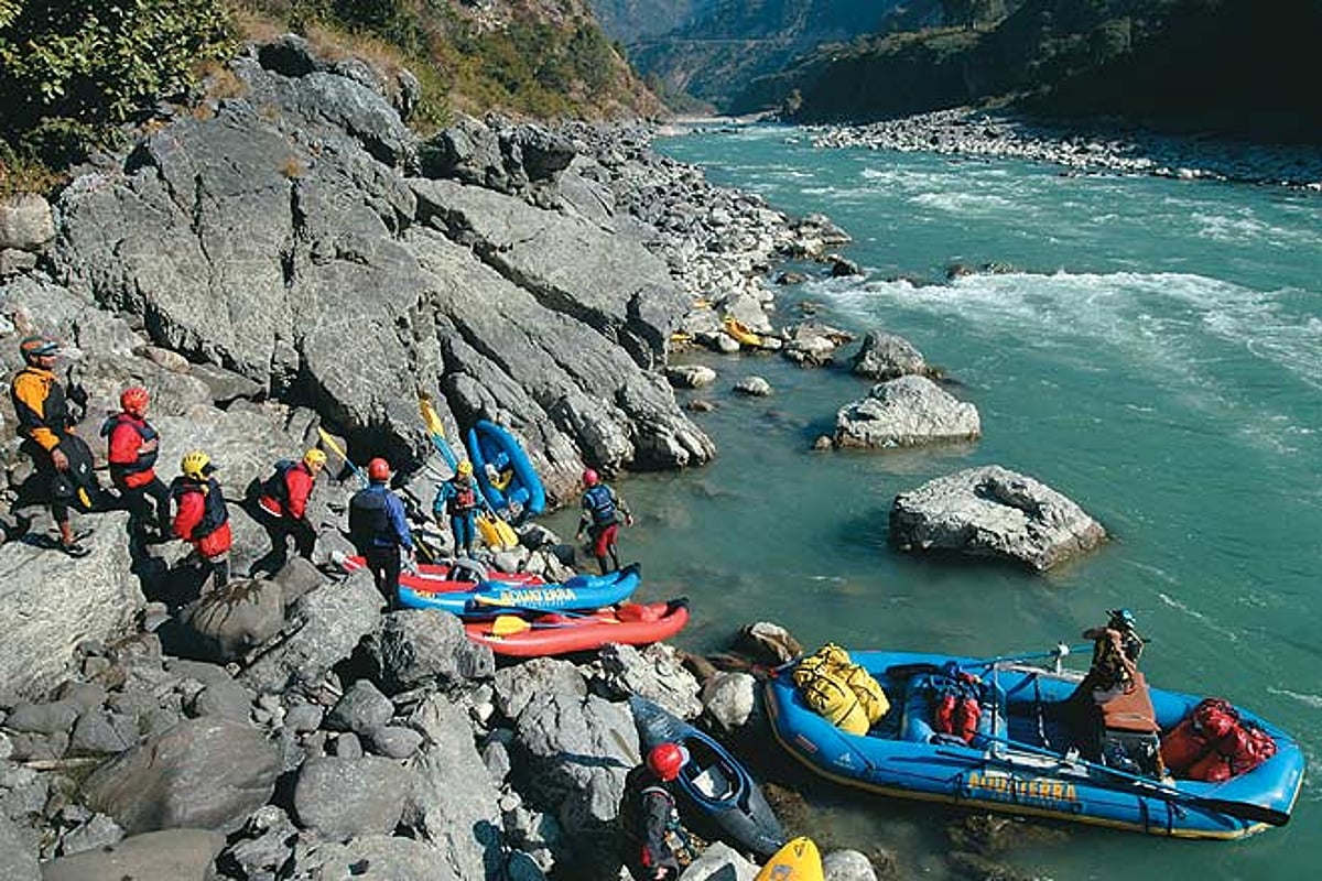 Himalayan Rivers Reeels Kayaking down the Himalayan rivers | Outlook Traveller