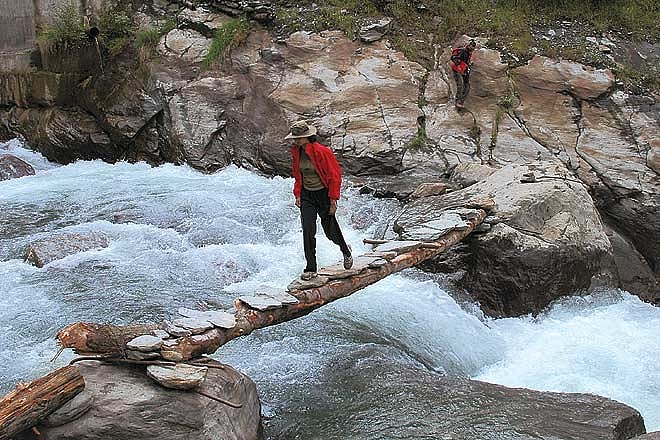 5 scenic treks in the Himalayas