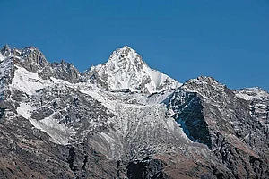 Ranglana peak in the Obra valley as seen from Maldaru Lake