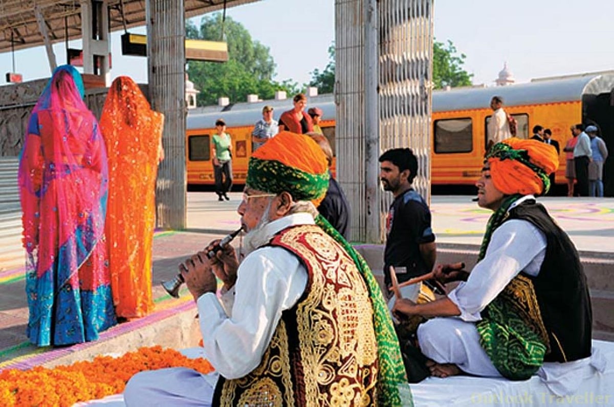 A regal welcome awaits the guests as they alight at Jaipur station