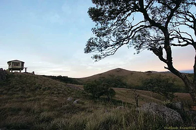 Unsplash : A strategically perched Jodigere anti-poaching camp