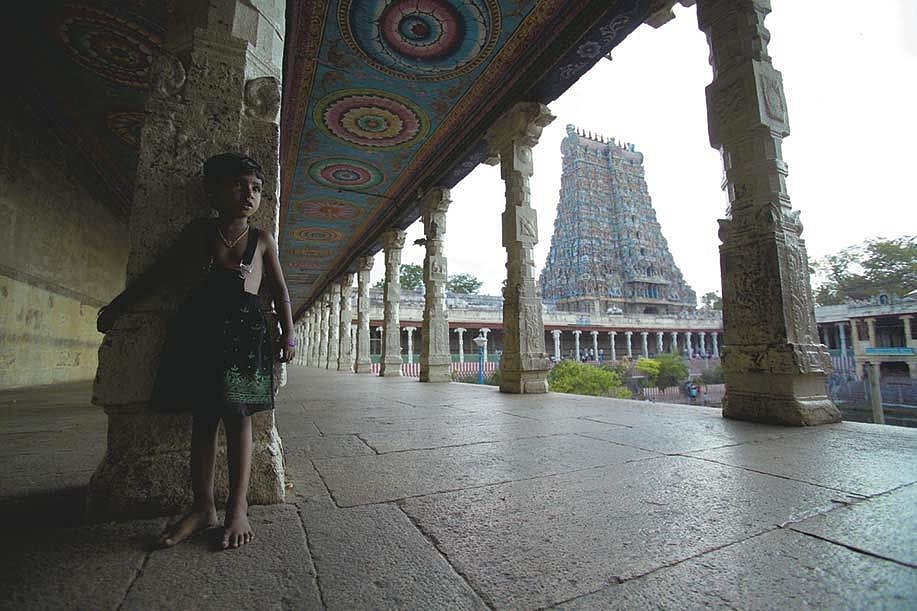 A quiet corridor in the busy Meenakshi temple