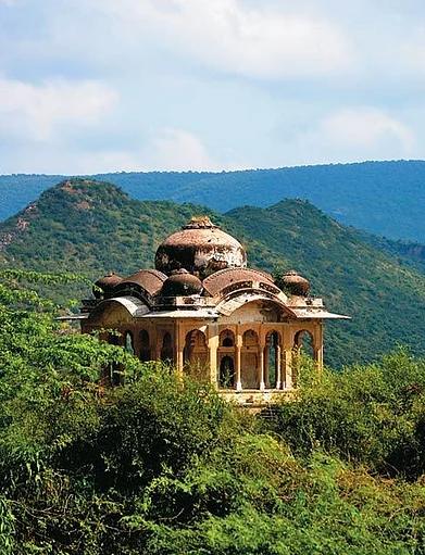 The ghost town of Bhangarh