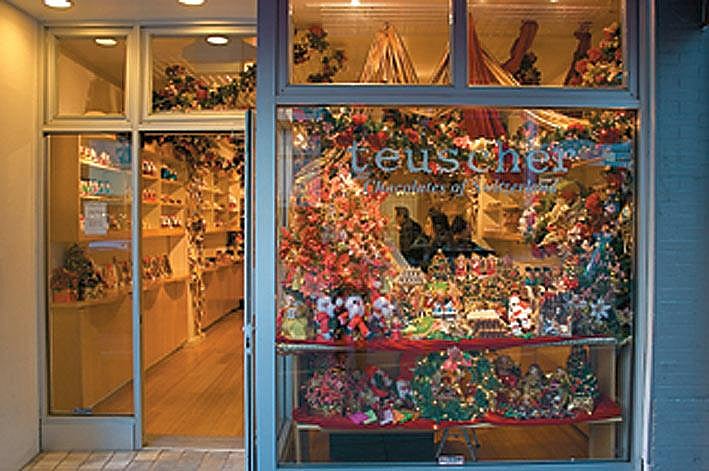 The entrance to Teuscher