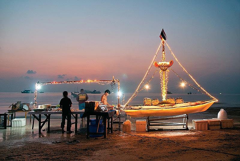 Food on the beach, Koh Tao