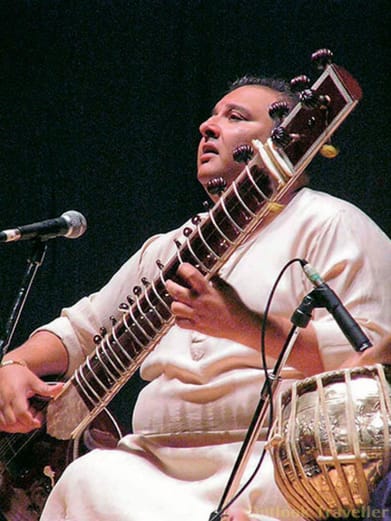 A musical concert in winters