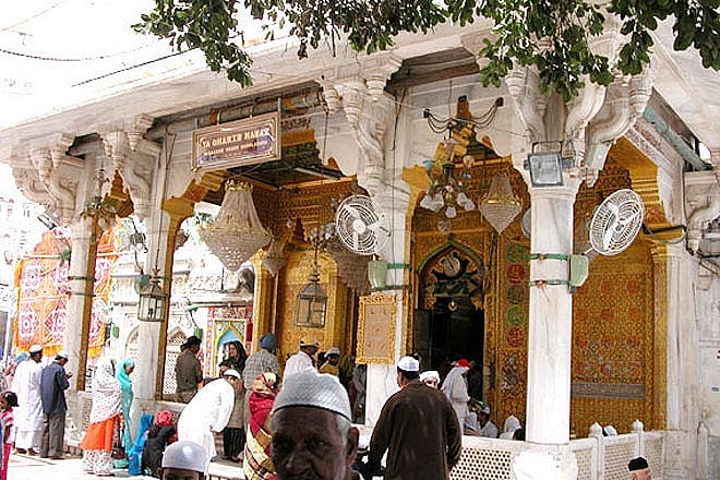 Top 10 spiritual journeys in India