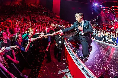 Robbie Williams live in Abu Dhabi