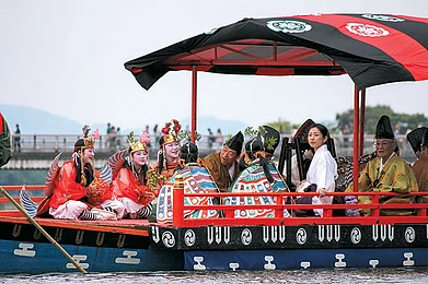 The sartorial extravaganza of Mifune Matsuri