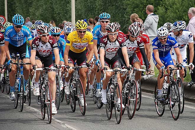 An amateur--s guide to Tour de France